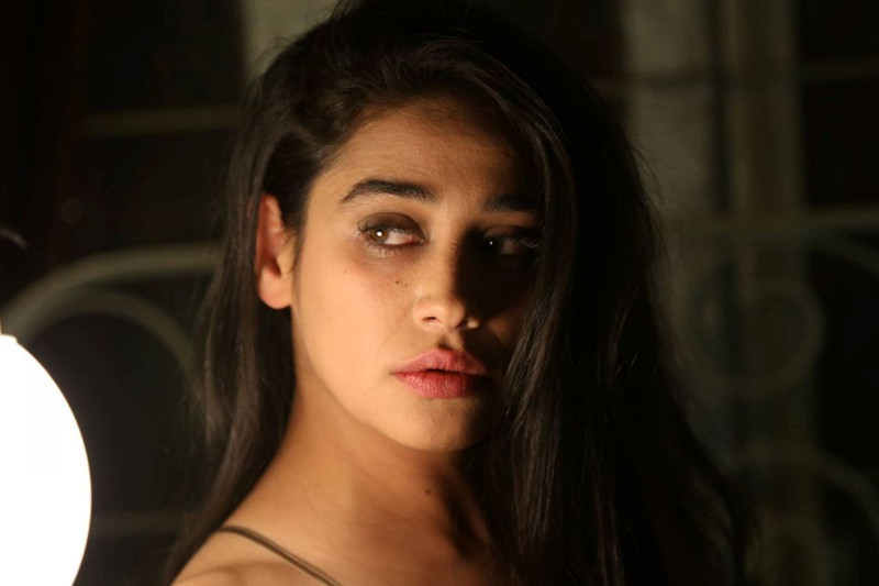 ABD'deki ilişkisi olay olmuştu! Türkiye'yi terk eden ünlü oyuncu Hristiyan oldu, papazla evlendi - Resim: 7