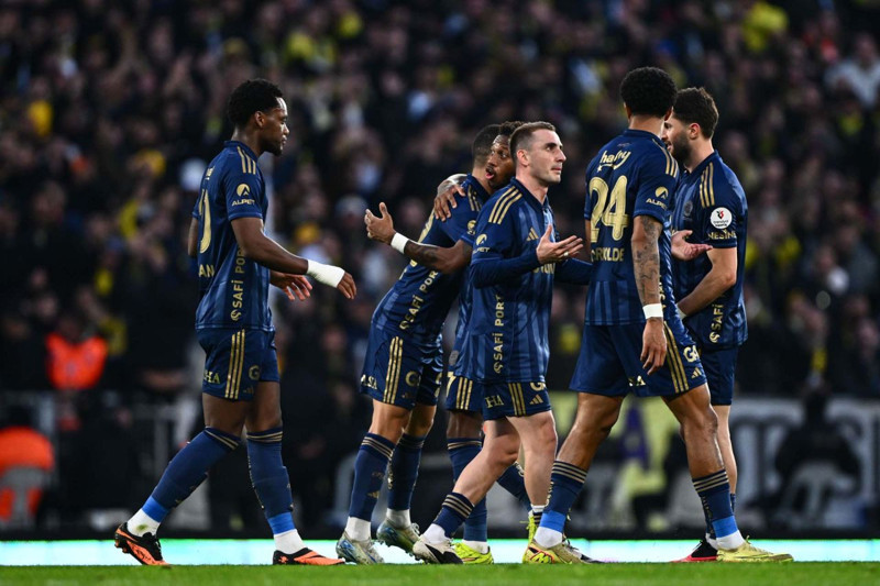 Tedesco yıldızını parlatmıştı! Fenerbahçe aradığı golcüyü buldu! 37 milyon euroluk yıldıza ilk teklif yapıldı - Resim: 3