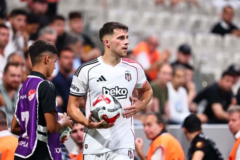 Sergen Yalçın üzerini çizmişti! Beşiktaş’ta ilk veda belli oldu! Yıldız ismin sözleşmesi feshediliyor! - Resim: 7