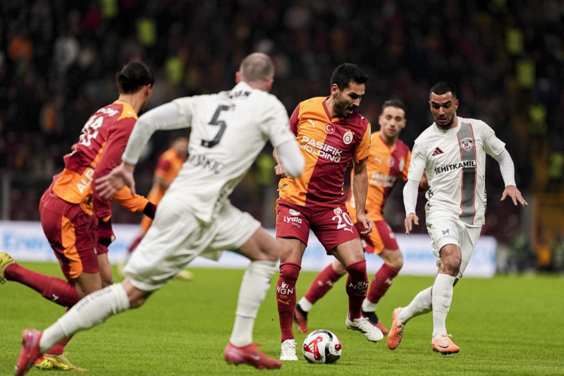 Okan Buruk açıkladı! Galatasaray’da Osimhen’in dönüş tarihi belli oldu! - Resim: 4
