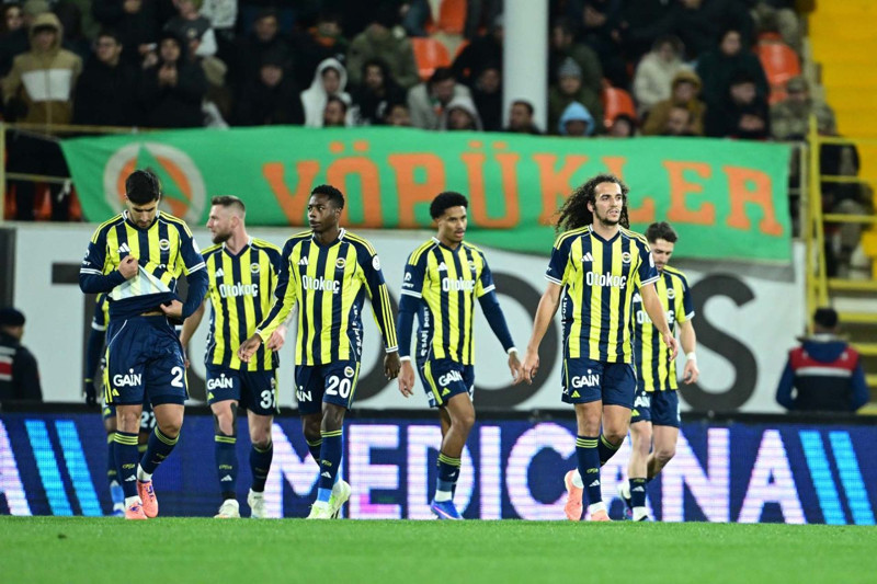 Avrupa Ligi’nde zorlu maç! Fenerbahçe, Aston Villa’yı konuk edecek! 7 eksik var! İşte muhtemel ilk 11’ler - Resim: 3