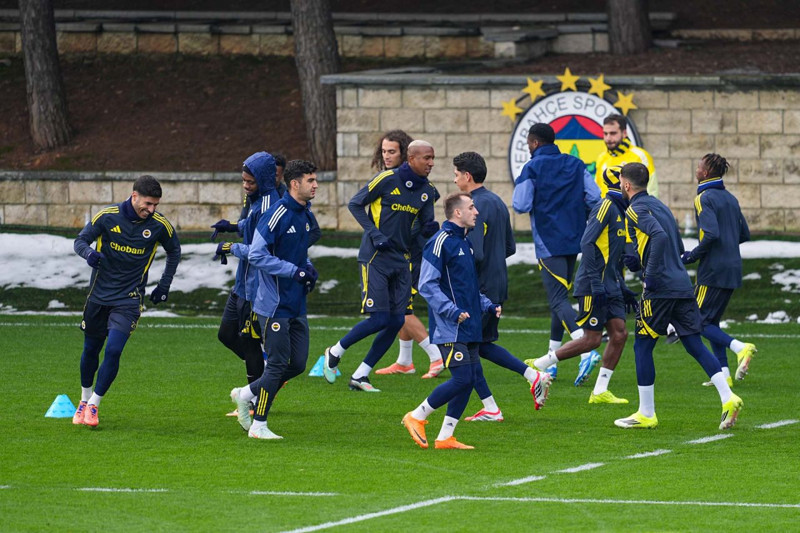 Avrupa Ligi’nde zorlu maç! Fenerbahçe, Aston Villa’yı konuk edecek! 7 eksik var! İşte muhtemel ilk 11’ler - Resim: 6