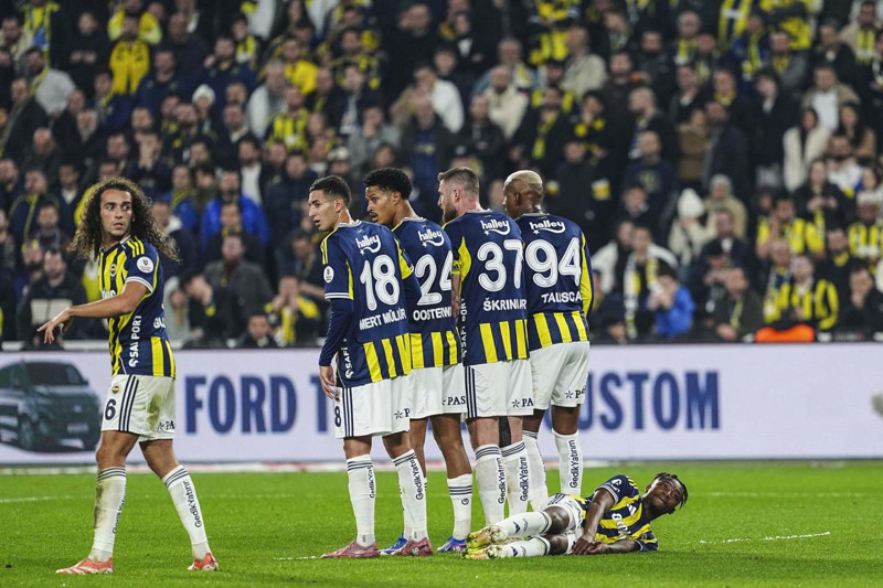 Fenerbahçe taraftarı bu transferle ayağa kalkacak! Sadettin Saran gemileri yaktı! 35 milyon euroluk golcü geliyor! - Resim: 14