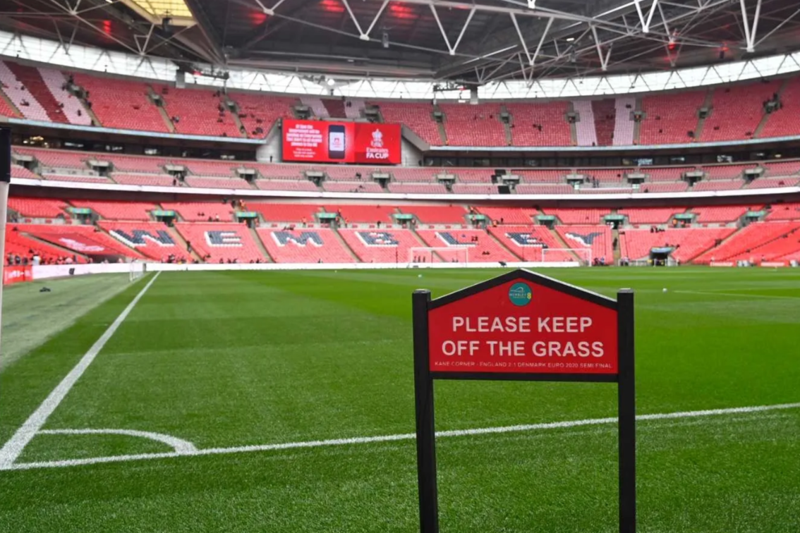 Futbol tarihinin en ünlü 30 stadyumu açıklandı! Türkiye'den ise o stat listeye girmeyi başardı - Resim: 30