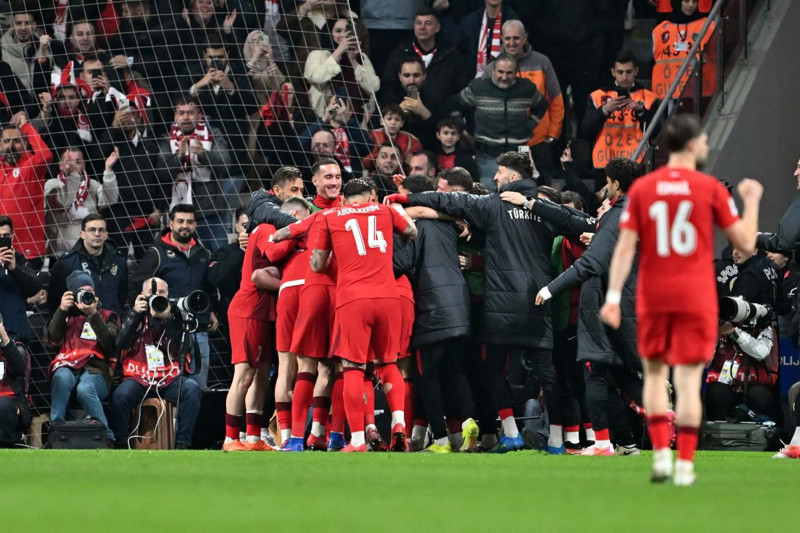 Herkes ters köşe olacak! Vincenzo Montella'dan Kosova maçı için sürpriz ilk 11! - Resim: 6