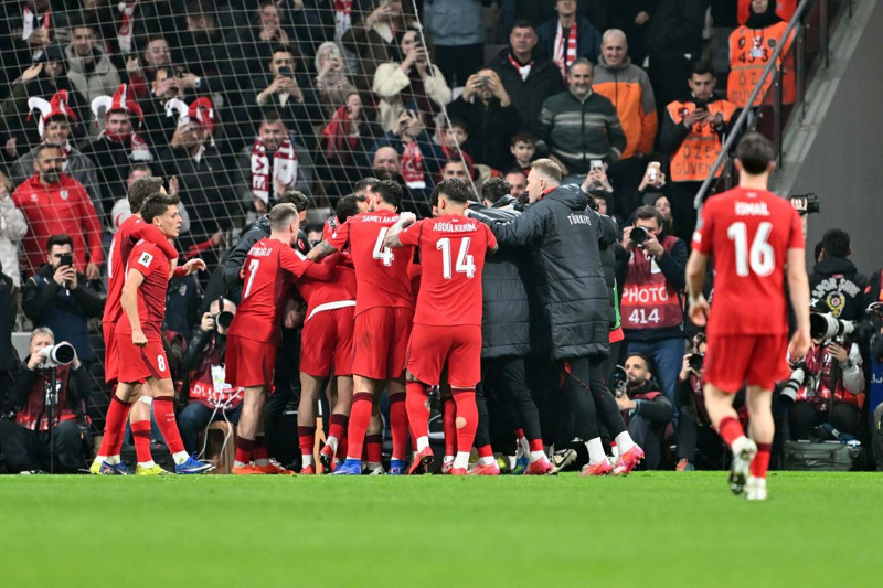 Herkes ters köşe olacak! Vincenzo Montella'dan Kosova maçı için sürpriz ilk 11! - Resim: 7