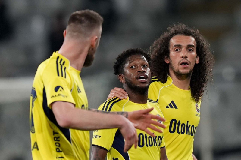 Fenerbahçe’de Konyaspor yenilgisi sonrası gerginlik! Skriniar ve Guendouzi arasında tartışma çıktı - Resim: 3