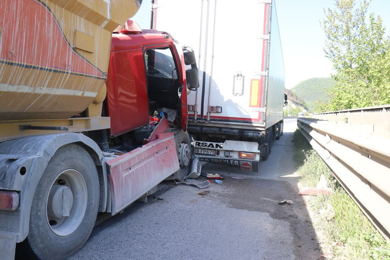 D-650'yi kilitleyen kaza! Uzun araç kuyrukları oluştu - Resim: 7