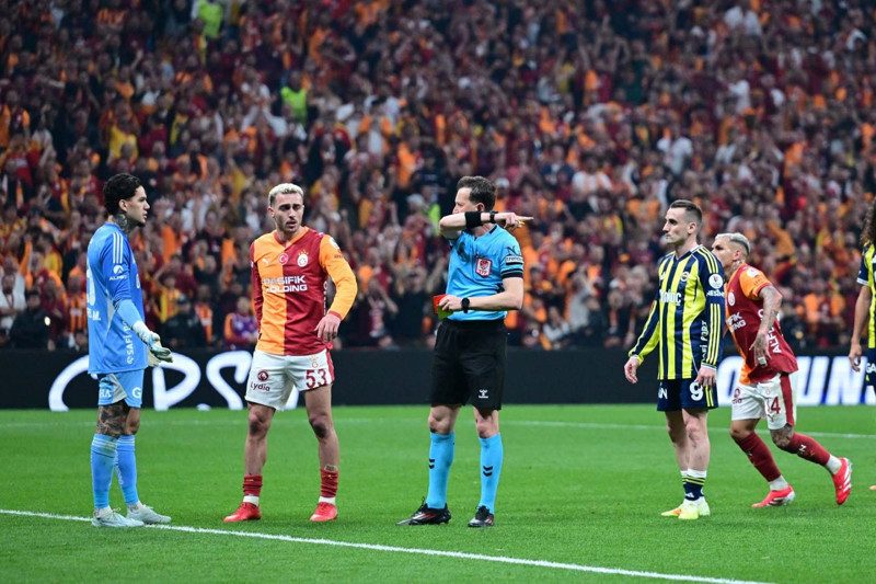 Fenerbahçe’ye Ederson müjdesi! 22 milyon euroyu ödeyecek 2 takım çıktı - Resim: 2