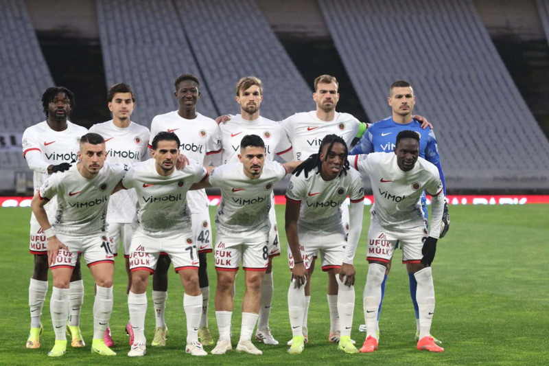 Süper Lig'de düşme hattı alev alev! Düğüm son 2 haftada çözülecek! İşte kalan maçlar - Resim: 10