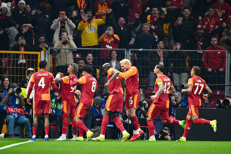 Dünya devi 75 milyon euroyu gözden çıkardı! Galatasaray’ın Osimhen için istediği rekor para dudak uçuklattı - Resim: 2