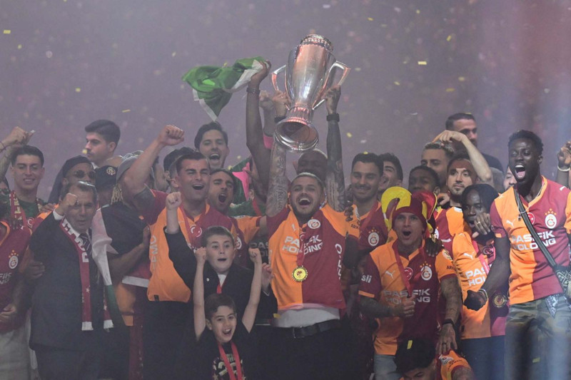 Okan Buruk transfer edilmesini istedi! Galatasaray 45 milyon euroluk yıldız için harekete geçecek - Resim: 2