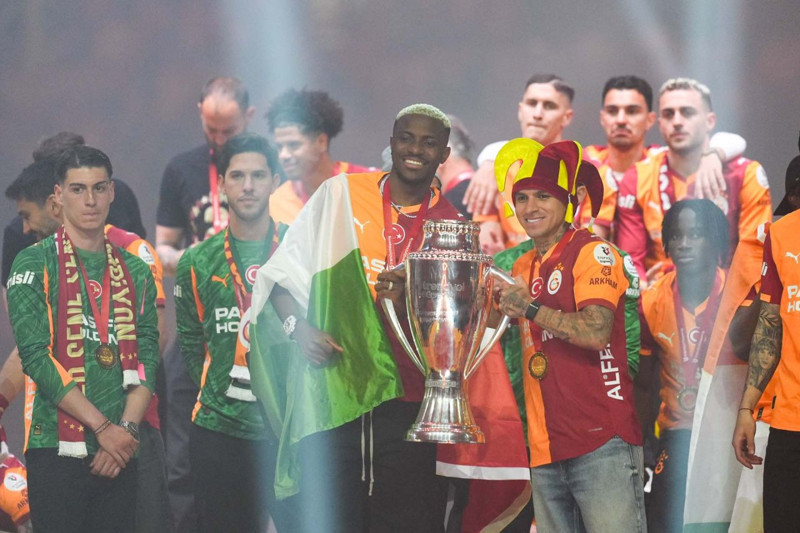 Okan Buruk transfer edilmesini istedi! Galatasaray 45 milyon euroluk yıldız için harekete geçecek - Resim: 3