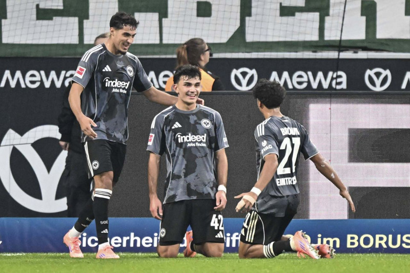 Frankfurt 60 milyon euro istemişti! Galatasaray'ın Can Uzun’un transferi için ilk teklifi ortaya çıktı - Resim: 8