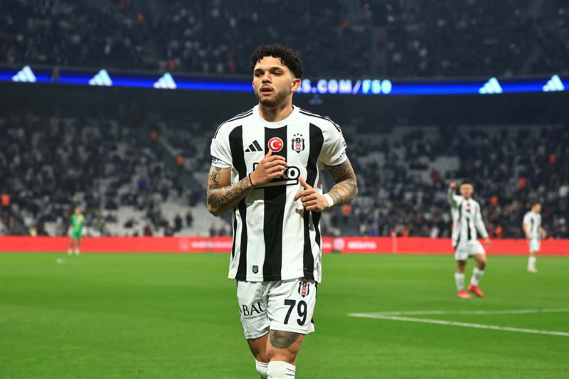 Beşiktaş'ta beklenen ayrılık gerçekleşti! Sonraki satışından pay alınacak - Resim: 4