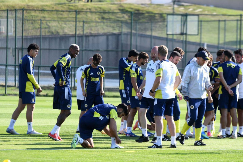 İngilizler yılın transfer haberini duyurdu! Fenerbahçe dünya yıldızının peşine düştü! Transfer biterse yer yerinden oynayacak - Resim: 3