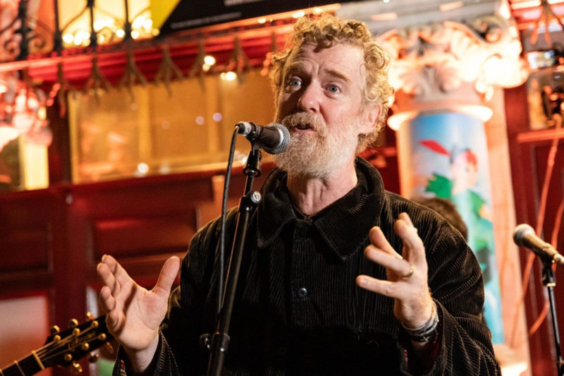Oscar ödüllü müzisyen Glen Hansard'dan acı haber! Motosiklet kazasında hayatını kaybetti - Resim: 5