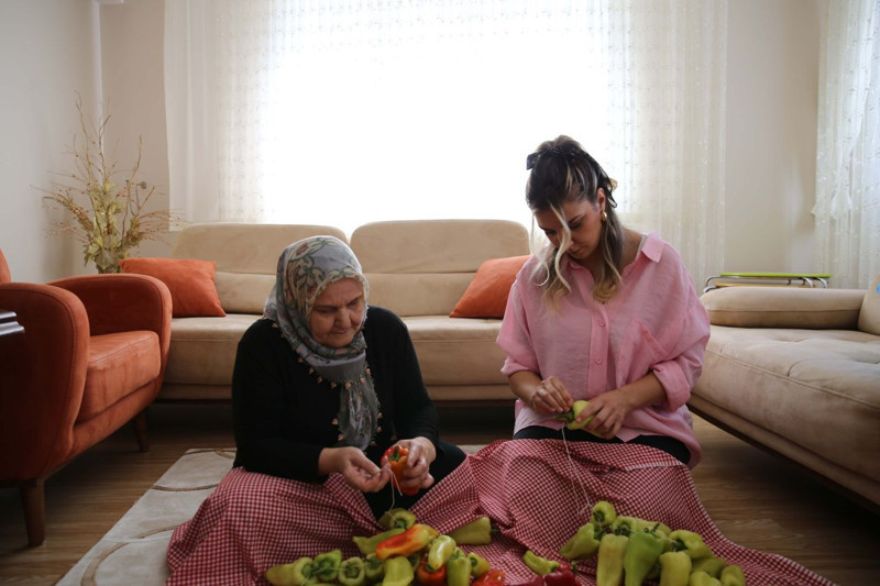 3 çuvalla başladı, 2 tona ulaştı! Herkes fotoğrafını çekmek için yarışıyor: Oturup ağlamaktansa para kazanmak daha güzel - Resim: 7