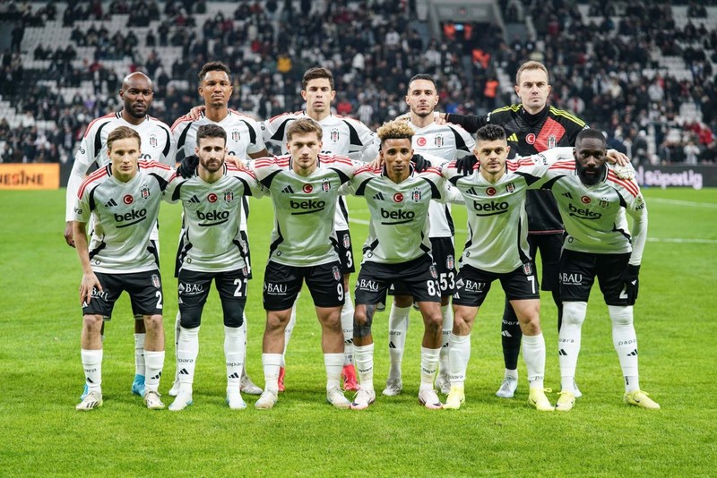 Göztepe yenilgisi Beşiktaş’ta bardağı taşırdı! Yıldız futbolcuyla ipler koptu! Sözleşmesi feshedilebilir - Resim: 3