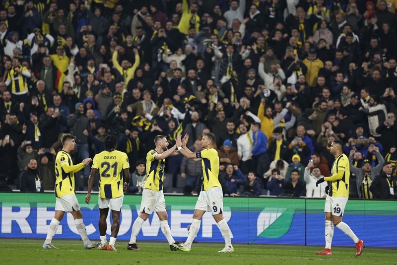 Fenerbahçe kazandı, Galatasaray kaybetti! Ülke puanı sıralamasından güzel haber! Fark kapanıyor, işte son durum - Resim: 3