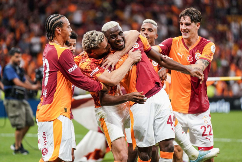 Galatasaray kaleye duvar örecek! 10 milyon euroluk resmi transfer teklifi masaya koyuldu - Resim: 2