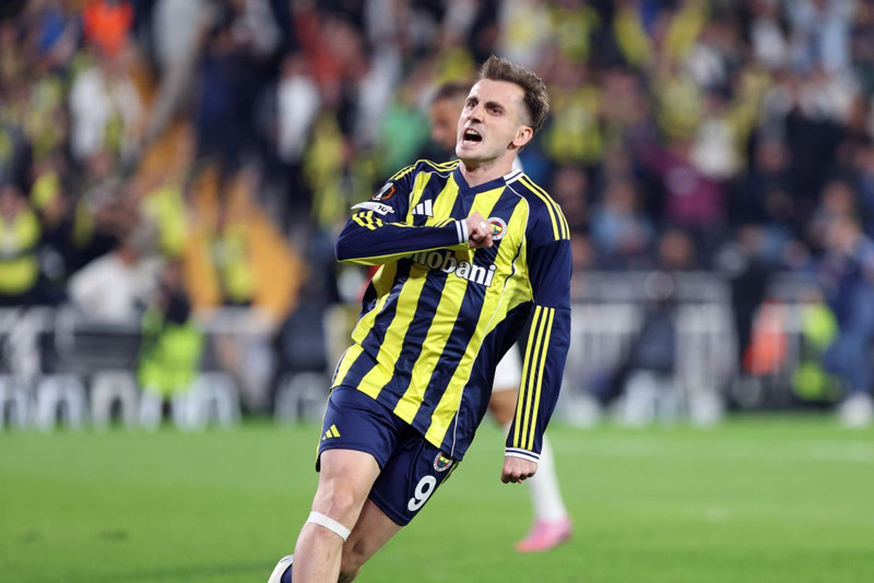Fenerbahçe’de şok ayrılık! Kararını verdi! 24 milyon euroluk yıldız devre arası gidiyor! - Resim: 5
