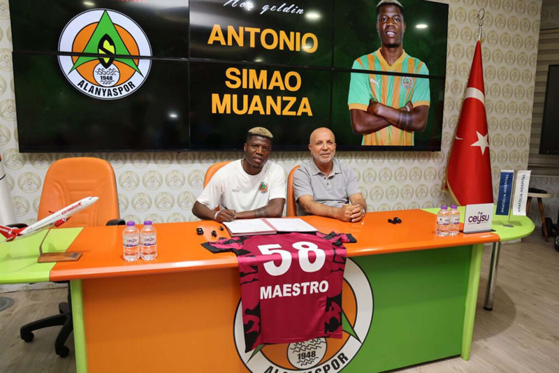 Tedesco’dan transfer raporu! Fenerbahçe yeni orta sahasını Süper Lig’de buldu! 2.5 milyon euroluk yıldıza kanca takıldı - Resim: 8