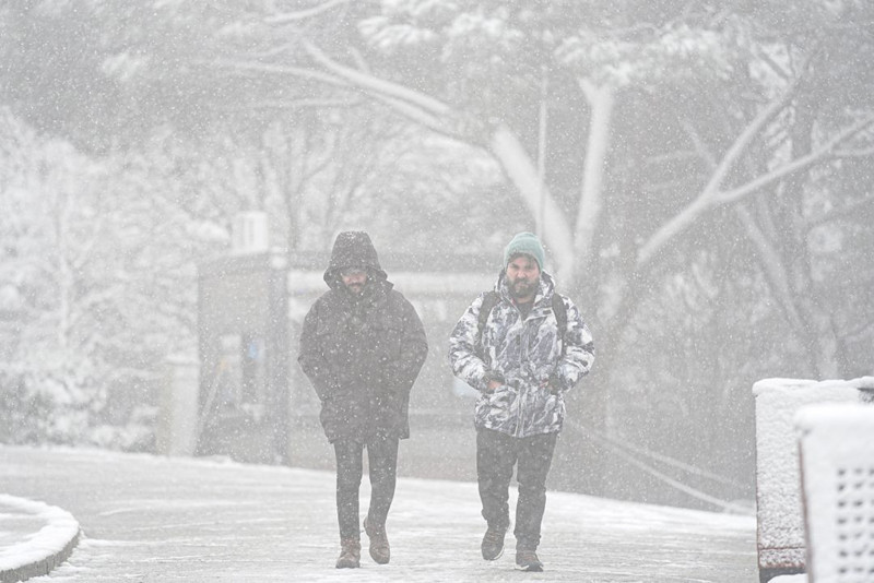 İstanbul'da kar etkili oluyor! Lapa lapa kar için saat verildi! 41 ile sarı kodlu uyarı - Resim: 9