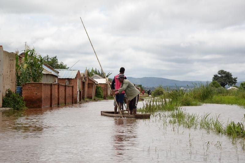 Kuvvetli fırtınada korkunç bilanço! 36 kişi can verdi - Resim: 4