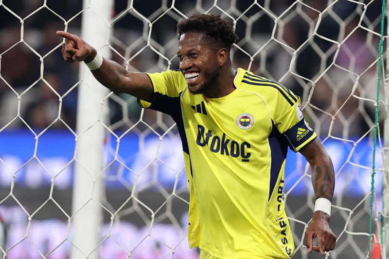 Fenerbahçe’de büyük temizlik başladı! 13 yabancının bileti kesildi! - Resim: 11