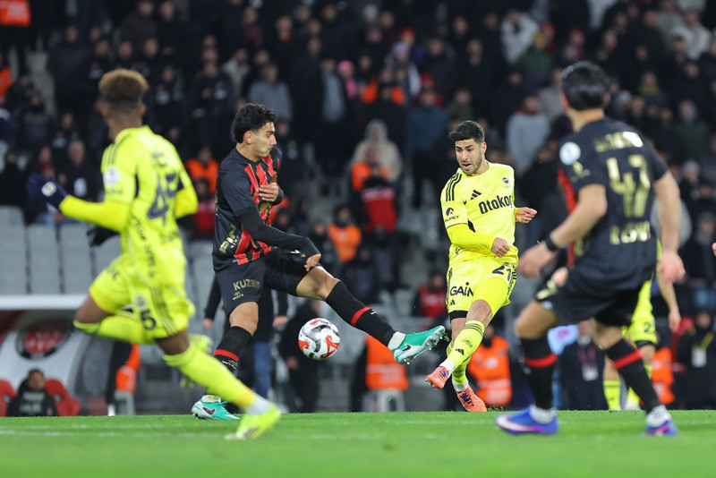 Aston Villa UEFA'yı aldı, Fenerbahçe ve Galatasaray'ın Şampiyonlar Ligi hesabı karıştı - Resim: 5