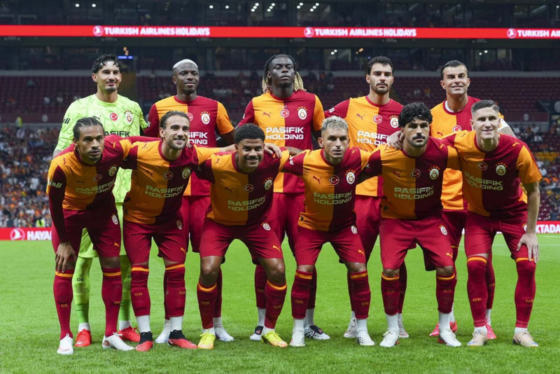 Galatasaray transferde gaza bastı! Yıldız futbolcu için 35 milyon euroluk resmi teklif! Gelirse Süper Lig’i sallayacak - Resim: 3
