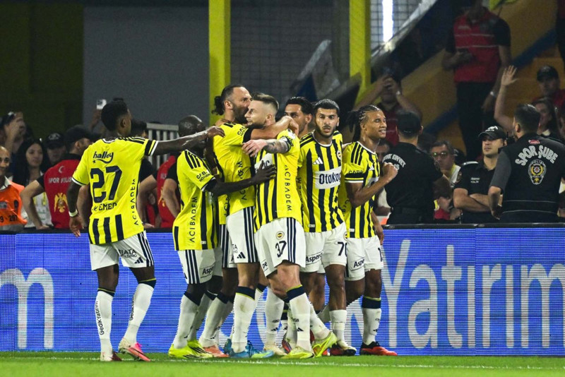 Fenerbahçe, Şampiyonlar Ligi’nde sahne alıyor! Rakip İtalyan ekibi Roma! İki kritik eksik var! İşte muhtemel ilk 11’ler - Resim: 3