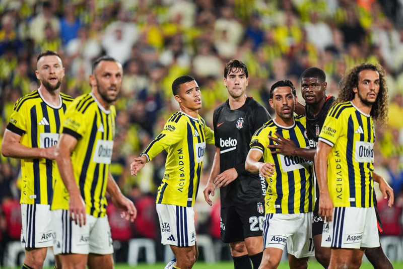 Fenerbahçe, Şampiyonlar Ligi’nde sahne alıyor! Rakip İtalyan ekibi Roma! İki kritik eksik var! İşte muhtemel ilk 11’ler - Resim: 6