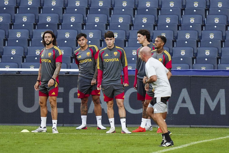 Fenerbahçe, Şampiyonlar Ligi’nde sahne alıyor! Rakip İtalyan ekibi Roma! İki kritik eksik var! İşte muhtemel ilk 11’ler - Resim: 5