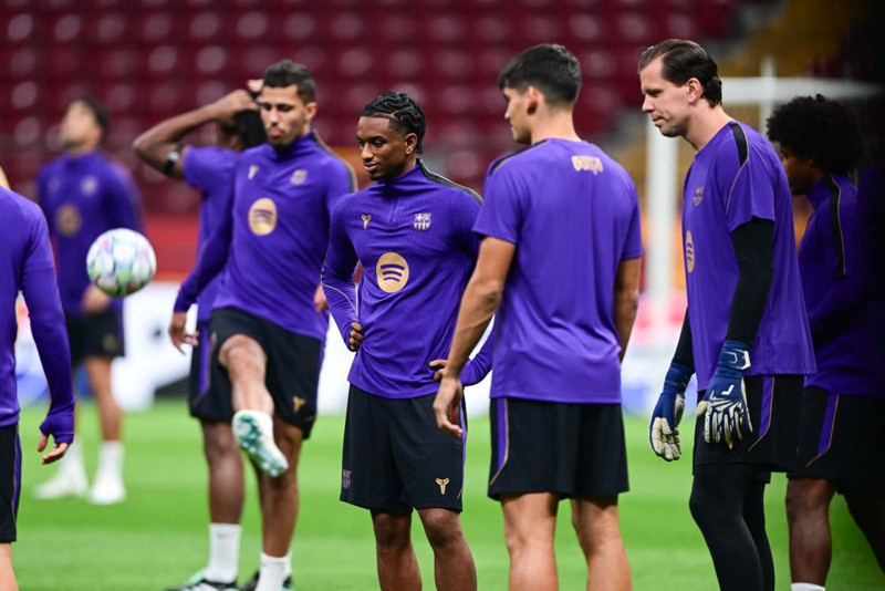 Şampiyonlar Ligi’nde zorlu maç! Galatasaray, Barcelona ile karşılaşacak! İşte muhtemel ilk 11’ler - Resim: 12