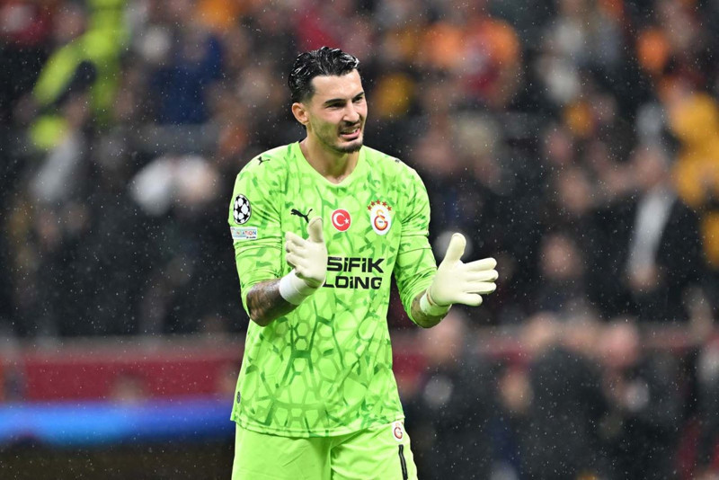 Uğurcan Çakır'dan Barcelona maçında çok kritik performans! Taraftarlar "O olmasaydı tarihi bir hezimet yaşanacaktı" diyor - Resim: 4