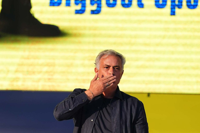 Fenerbahçe taraftarını coşturacak transfer! Duran ve En- Nesyri’nin yerine dünya yıldızı golcü! - Resim: 1