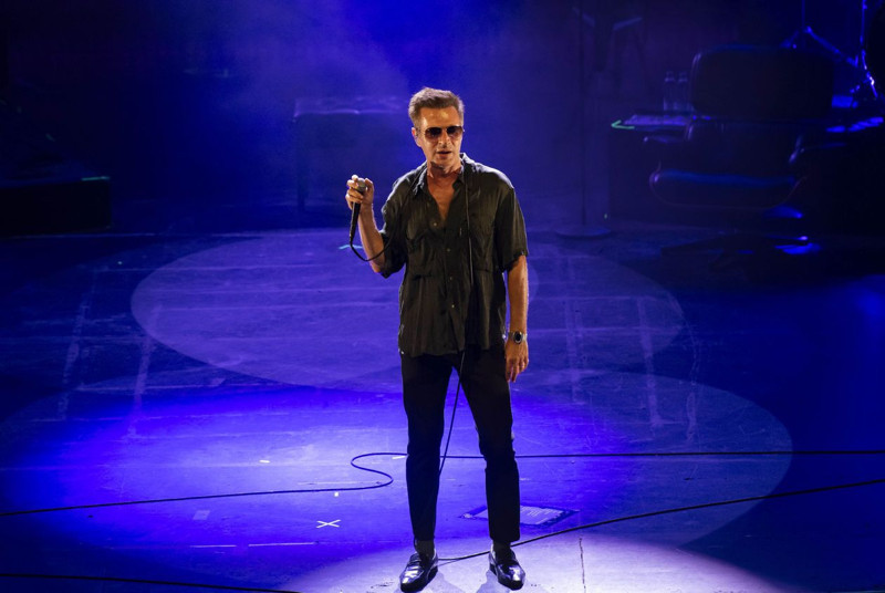 Milyon liralık teklifi kabul etmemişti! Ünlü şarkıcı Teoman nedenini açıkladı - Resim: 4