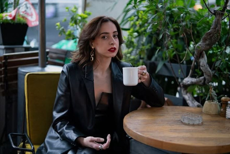 Ünlü oyuncuya taciz şoku! "İftiraya uğradım" diyerek savcılığa koştu - Resim: 6