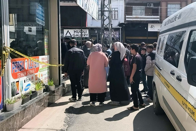 Maskeli saldırgan dehşeti! Delilleri yakarak yok etmişler - Resim: 5