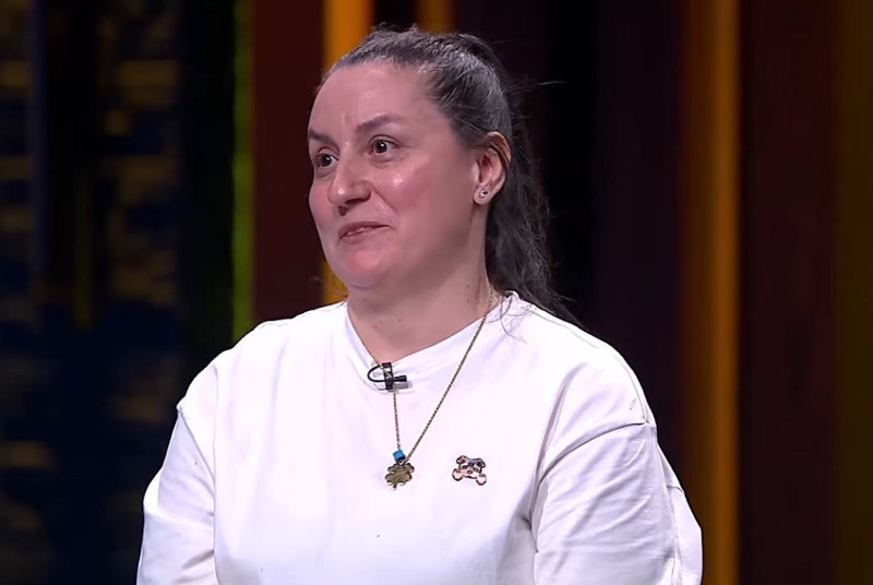 MasterChef’te Gül’ün yaşadıkları yürek sızlattı! Mehmet Şef'ten destek sözü geldi - Resim: 2