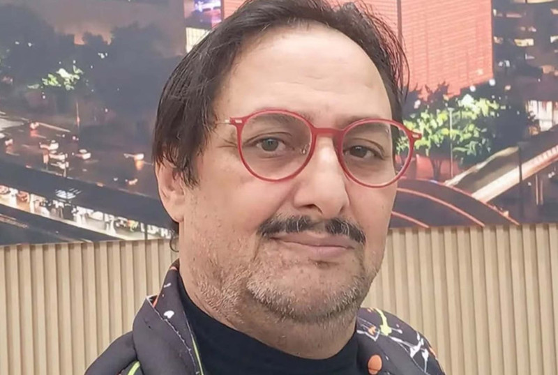 Ünlü sanatçıdan kahreden haber! Çatıdan düşerek hayatını kaybetti - Resim: 1