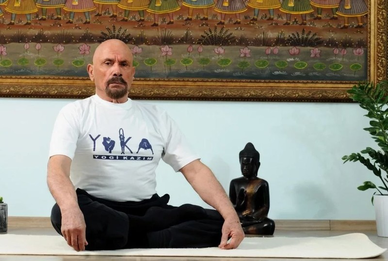 Ünlü isimlerin yogacısı olarak tanınıyordu! 105 yaşında hayatını kaybetti - Resim: 3