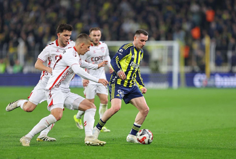 Tedesco resmen duyurdu! Fenerbahçe’ye Samsunspor maçı sonrası 3 kötü haber birden! - Resim: 2