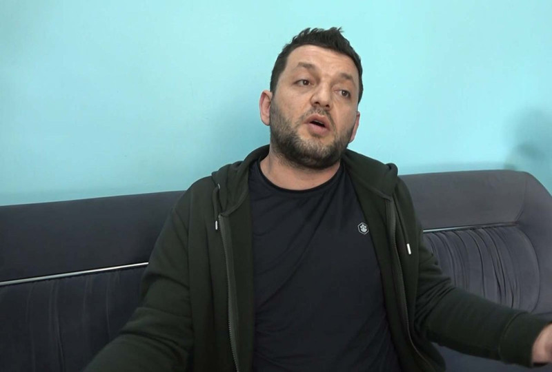 Yalova'daki komşu dehşeti sürüyor!  Bu kez 8 yaşındaki çocuklarına taşla saldırdılar - Resim: 2