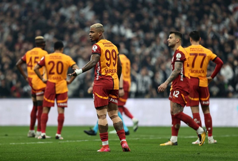 Okan Buruk’tan Fenerbahçe derbisinin ilk 11’ine ayar! Galatasaray’da 3 yıldız geri dönüyor! İşte muhtemel ilk 11 - Resim: 5