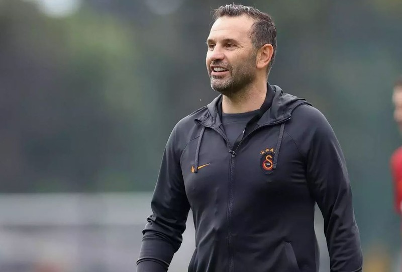 Galatasaray'ın efsane teknik direktörü Okan Buruk aradığı aşkı Fenerbahçeli güzel oyuncuda buldu! Magazini sallayacak aşk iddiası - Resim: 1
