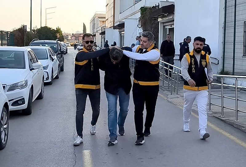 Kitap yazdı, konferanslar verdi! Sosyal medya fenomeni 2 cinayet zanlısı çıktı - Resim: 1