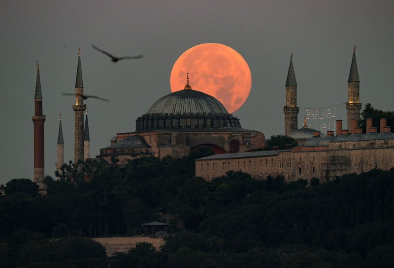 Türkiye'nin dört bir yanından büyüleyici dolunay manzaraları! - Resim: 5